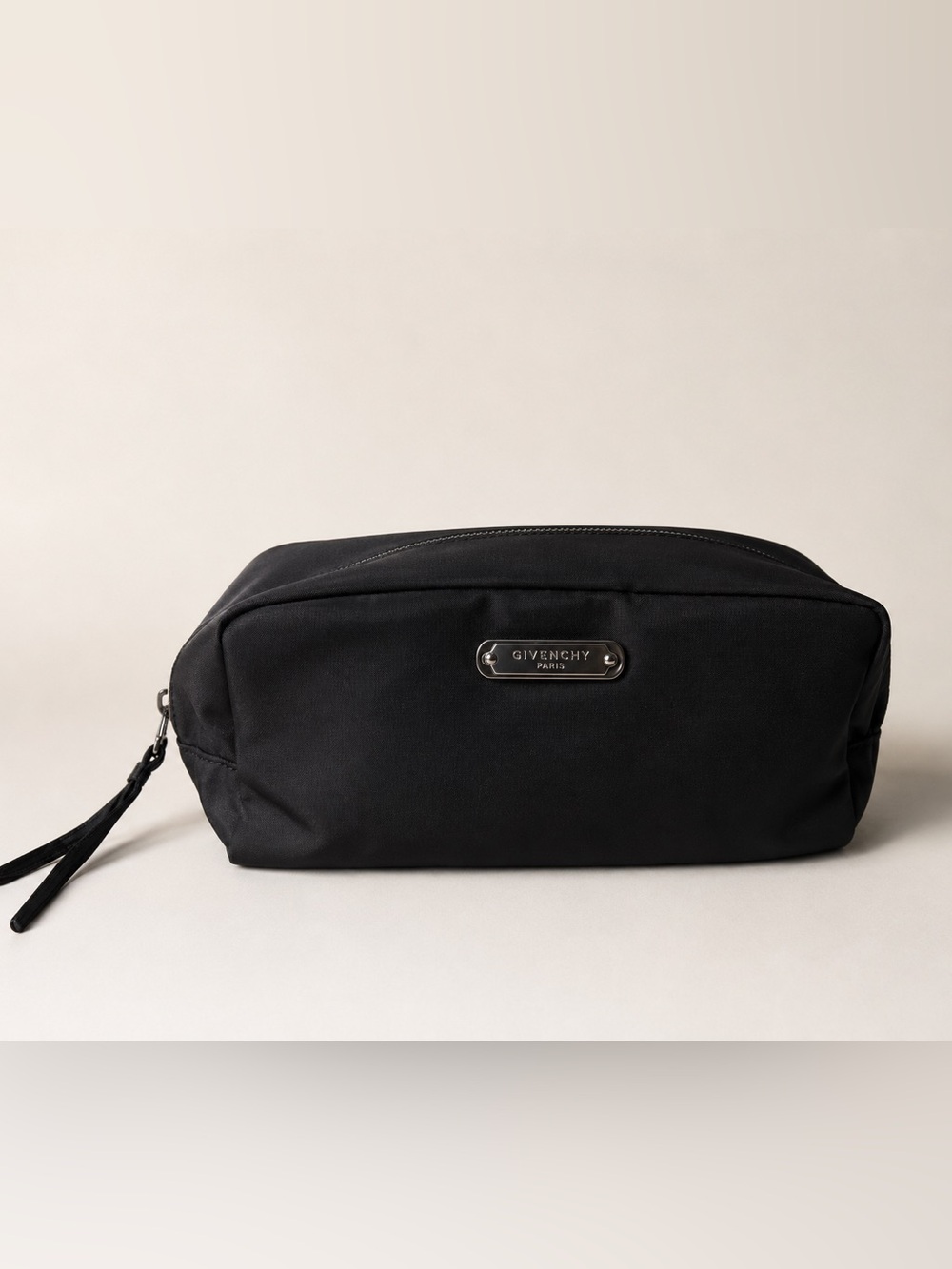 NWOT  GIVENCHY POUCH/COSMETIC BAG